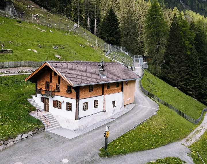 Schrofenhof